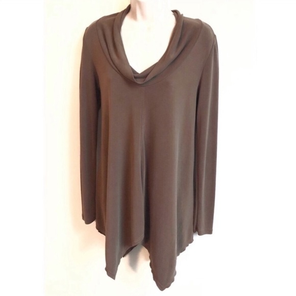 Altar’d State shark bite hem long sleeve t… - Picture 1 of 9